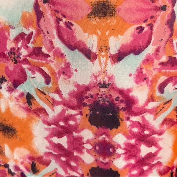 Impeccable Pig Pink Floral Dress.  Sleeveless. Sheath. Sz Small. Great Condition - Picture 3 of 10